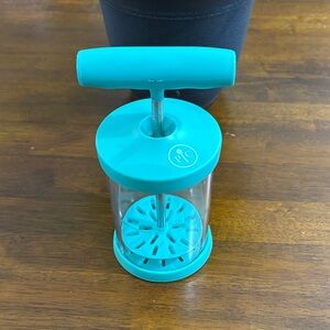 Pantry Chief Whip Cream maker NWOT